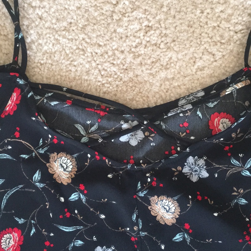 Cold Shoulder Top - Picture 3 of 5